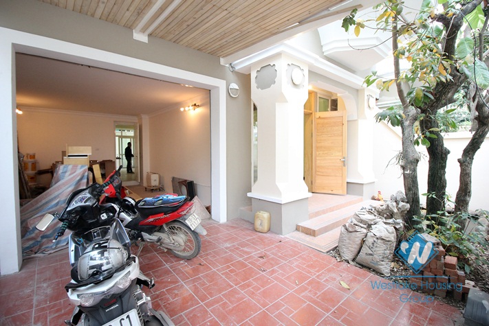 A house for rent in Ciputra T block, Tay Ho ward, Ha Noi